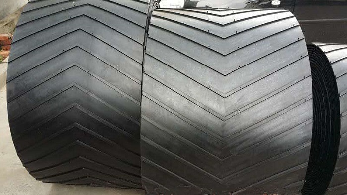 Chính sách giá cả hấp dẫn khi mua băng tải cao su, giúp doanh nghiệp tối ưu chi phí